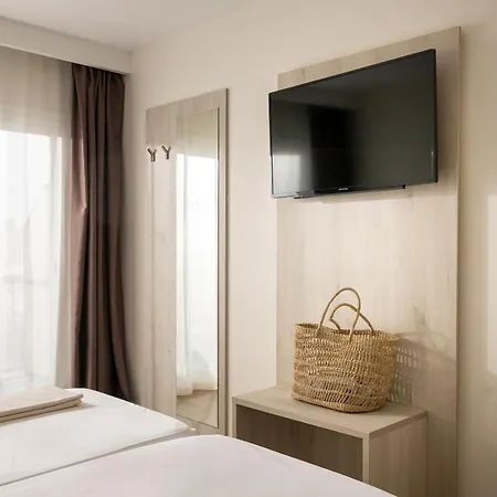 Helios Lloret