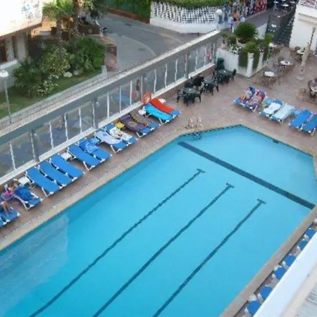 Helios Lloret מלון יורט דה מאר