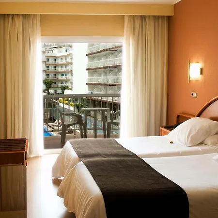 Helios Lloret מלון 4*