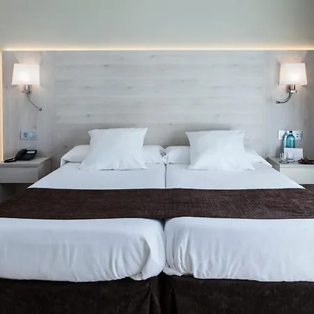 فندق Helios Lloret 4*