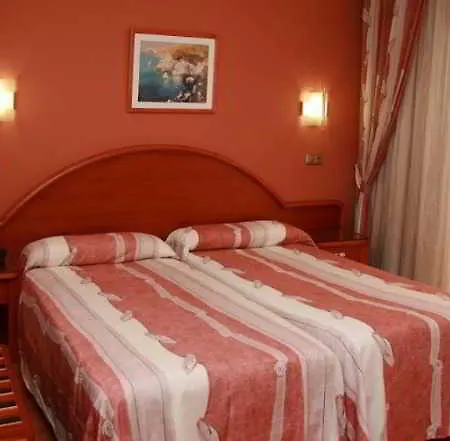 فندق Helios Lloret