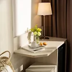 Helios Lloret 4*